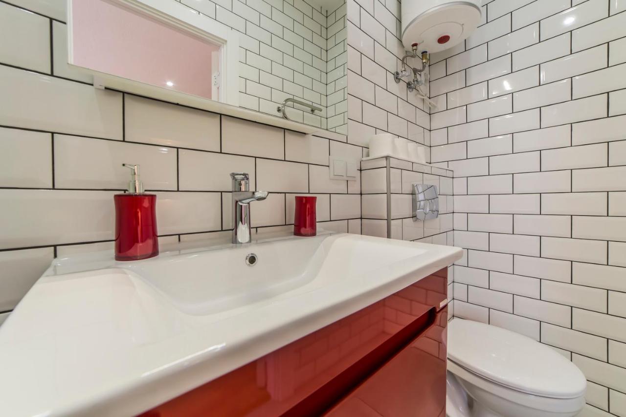 Kyiv Opera Loft Apartment Luaran gambar