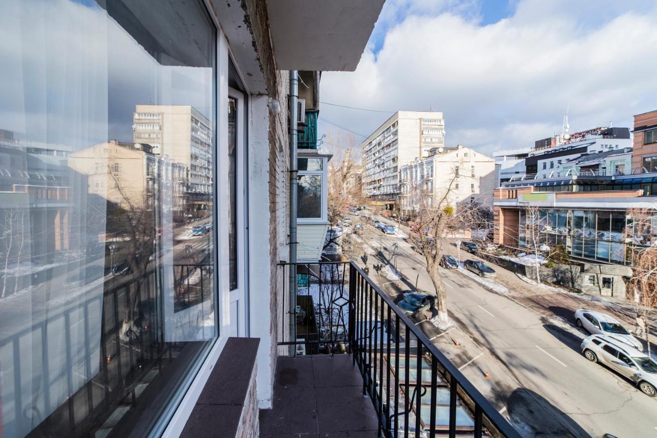 Kyiv Opera Loft Apartment Luaran gambar