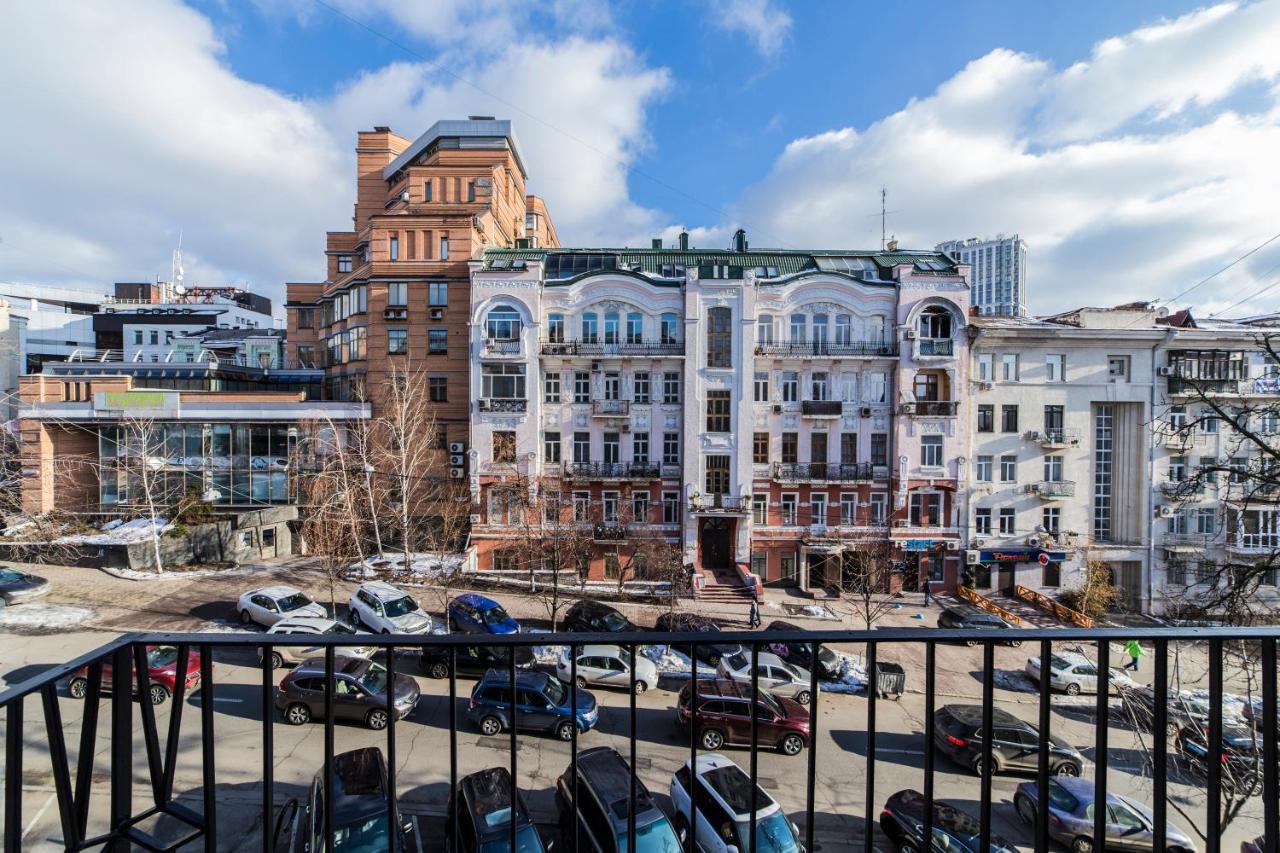 Kyiv Opera Loft Apartment Luaran gambar